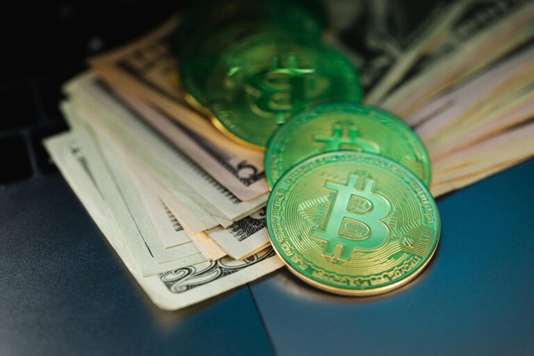 Morning Crypto Brief: Bitcoin\’s Mainstream Moment & Stable coin Legislation Update